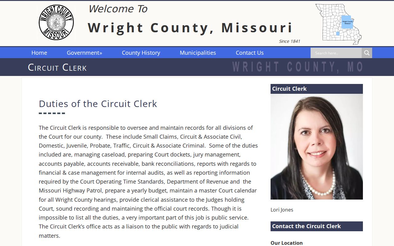 Wright County bench warrant clerk context